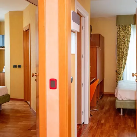 Siriohotel 호텔 3*