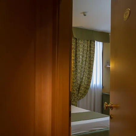 Otel Siriohotel Dormelletto