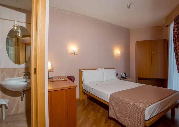 호텔 Siriohotel 3*